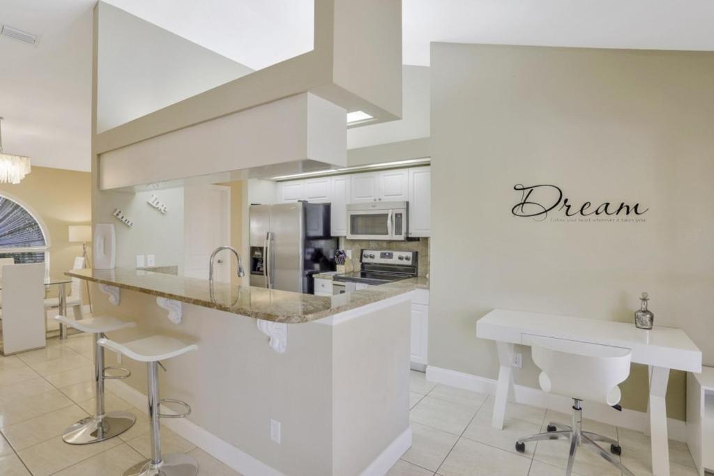 Villa Valmora Cape Coral Buitenkant foto