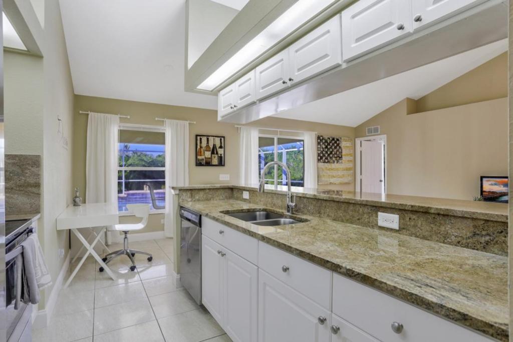 Villa Valmora Cape Coral Buitenkant foto